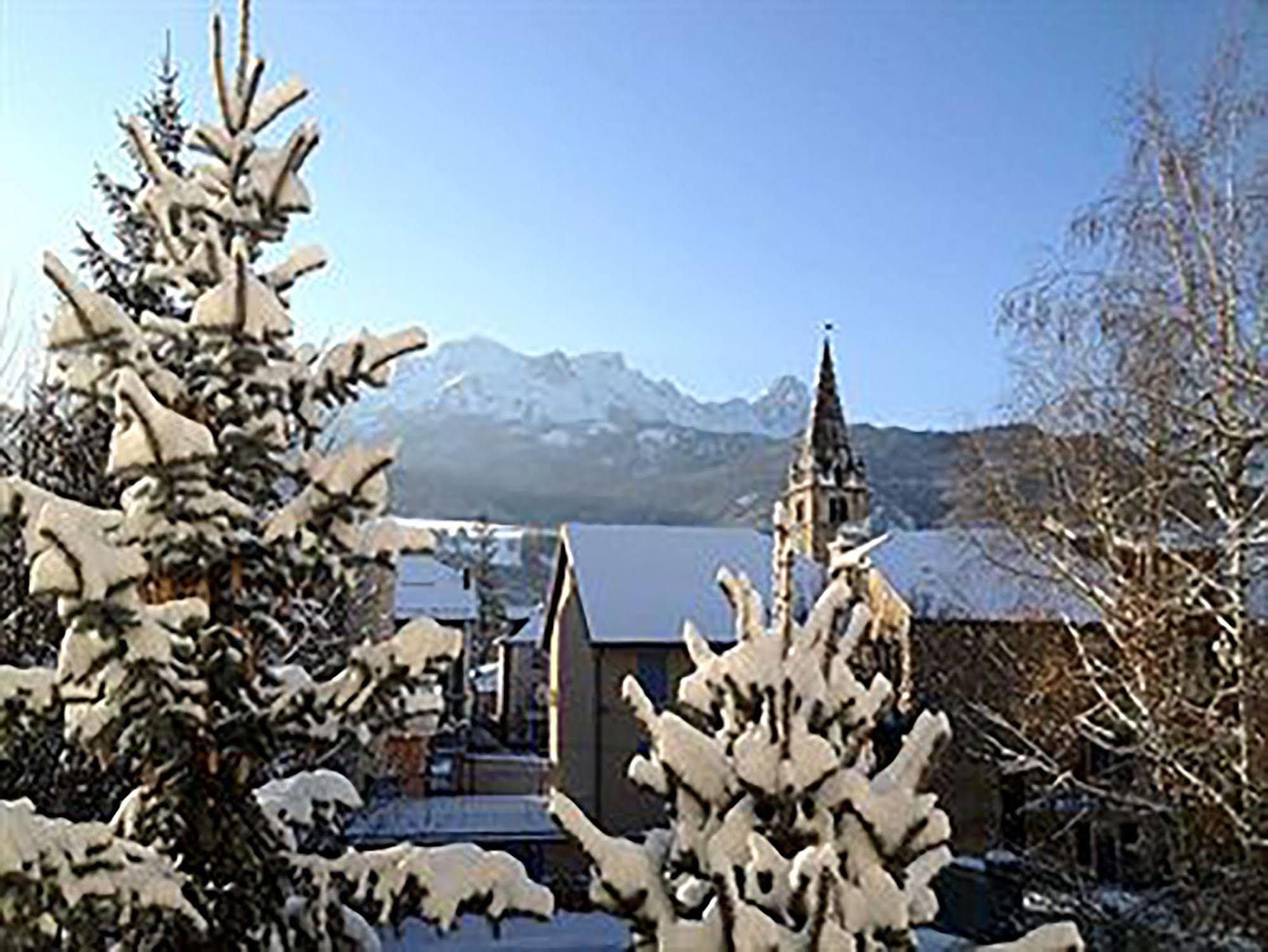 Hotel Spa Azteca Barcelonnette Exteriér fotografie